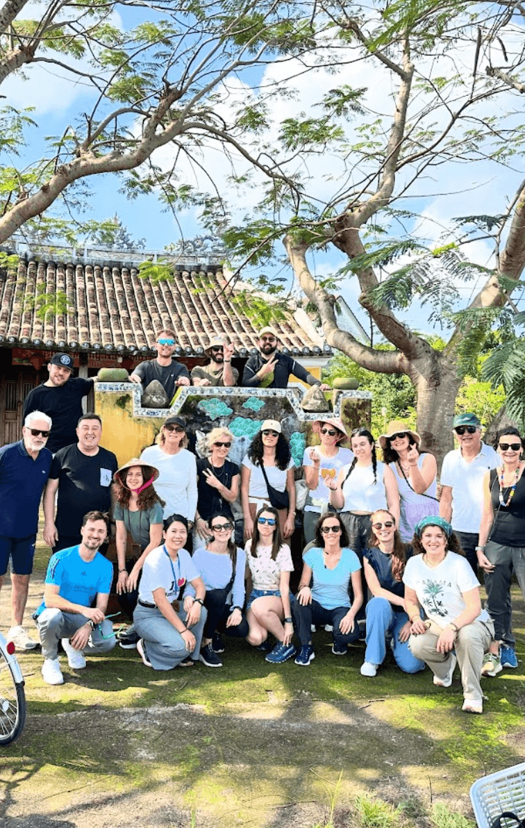 Set departure group tour Vietnam