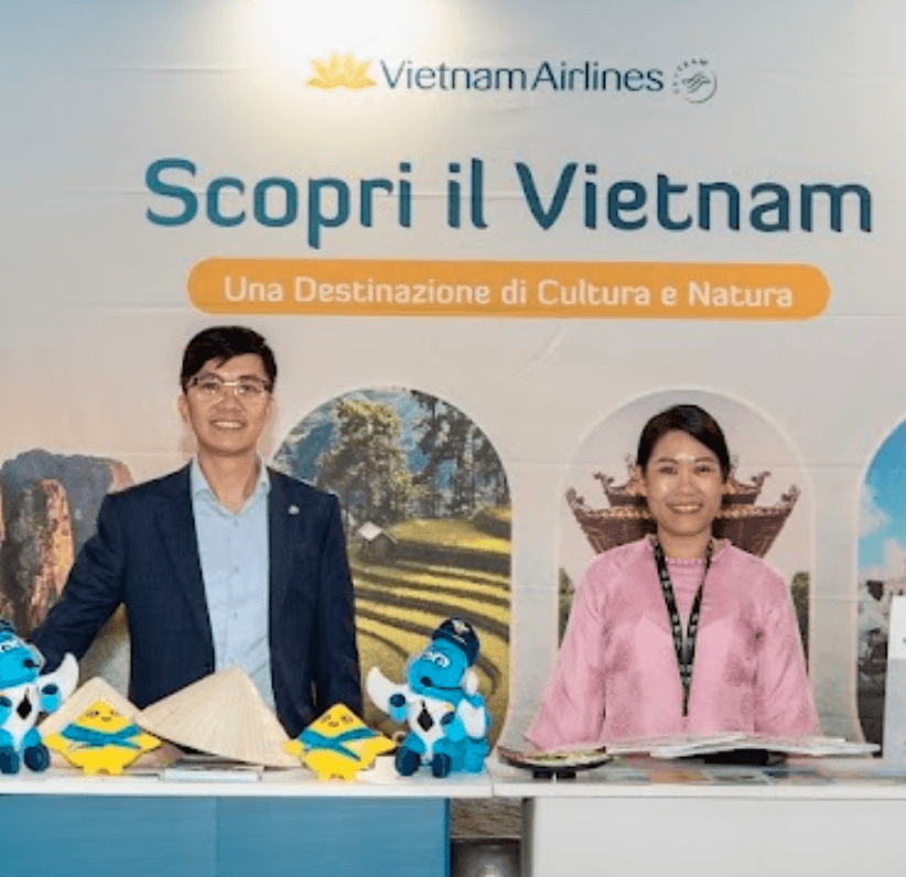 Vietnam Airlines and SEASIA Travel booth